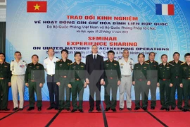 Maintien de la paix : Vietnam et France partagent des expériences 