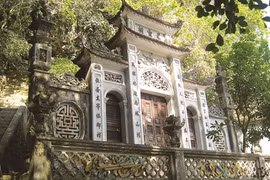 Pagode Dich Lông, la «flûte de la montagne»