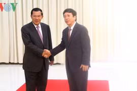 Le Premier ministre cambodgien reçoit le directeur général de la VOV 