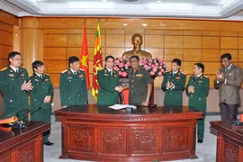 Défense: le Sri Lanka est prêt à accorder des bourses à des étudiants vietnamiens