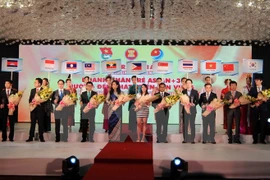 Remise de prix aux jeunes entrepreneurs de l’ASEAN+3