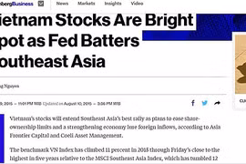 Bloomberg : le marché boursier vietnamien est en plein essor 