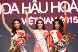 Pham Thi Huong sacrée Miss Univers Vietnam 2015