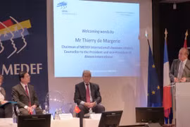 Intensifier les relations économiques Vietnam-France 