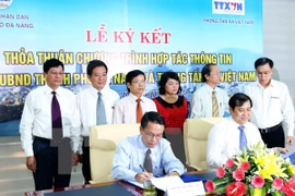 VNA et Da Nang signent une convention de coopération dans l'information