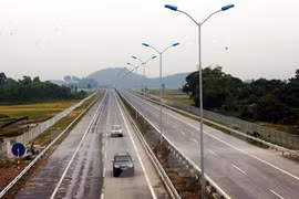 La BIDV soutient le Laos dans le développement agricole