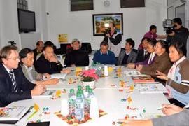 Premier manuel scolaire vietnamien en Allemagne