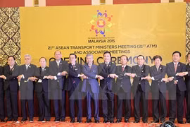 Transports : ASEAN, Chine et Japon renforcent leur coopération
