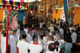 Tay Ninh : la fête Diêu Tri au Saint-Siège du caodaïsme