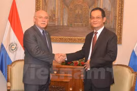 Vietnam et Paraguay commémorent les 20 ans de relations diplomatiques 
