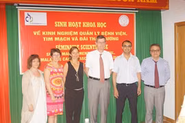 Coopération entre les hôpitaux franco-vietnamiens