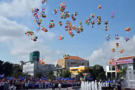 Le Cambodge célèbre le 62e anniversaire de son Indépendance