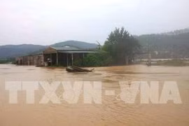 Les crues et les inondations causent de lourds dégâts au Centre 