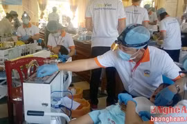 Programme de charité pour les pauvres et victimes de l'agent orange 