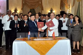 Une délégation du Parquet populaire suprême en visite à Cuba