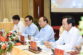 Le PM Nguyên Xuân Phuc exhorte à intensifier la lutte contre la pauvreté