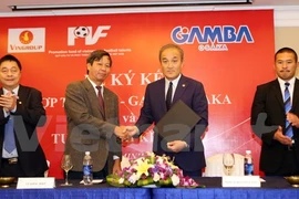 Coopération dans la formation des footballeurs entre PVF et Gamba Osaka
