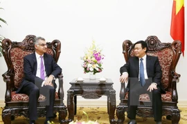 Standard Chartered continuera à soutenir des organes du Vietnam