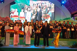 Distinction de 126 floriculteurs et entreprises de la floriculture