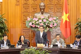 Veiller davantage aux soins des personnes âgées