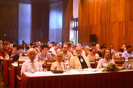 Conférence internationale sur la construction des usines à neutrinos dans l'avenir