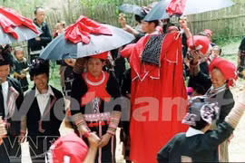 Vivre avec les Dao rouges à Ta Phin 