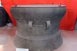 Un tambour de bronze sans égal 