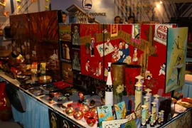 Des produits vietnamiens à la Foire internationale de l'ameublement de Singapour