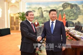 Le Vietnam prend en considération les relations avec la Chine