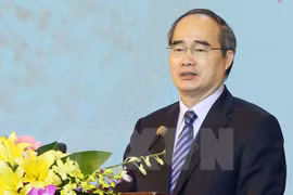 Vœux du Front de la Patrie du Vietnam aux chrétiens à l’approche de Noël