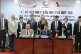 Pour faciliter la coopération entre Binh Duong et les localités italiennes 