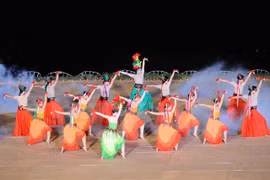 Une vingtaine de troupes de 15 pays attendus au Festival de Hue 2016