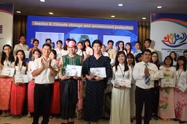 Clôture du Forum scientifique international des étudiants 2016