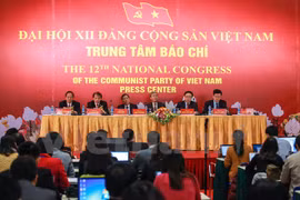 Inauguration du Centre de presse du 12e Congrès national du Parti 