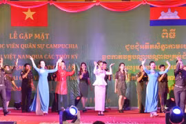 Les relations de coopération Vietnam-Cambodge continuent de se resserrer