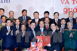 Frontière Vietnam-Laos, exemple de règlement des problèmes liés aux frontières terrestres