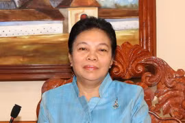 Le Laos prend toujours en haute considération ses relations avec le Vietnam