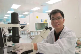Un jeune Docteur vietnamien consacre sa vie aux cellules souches