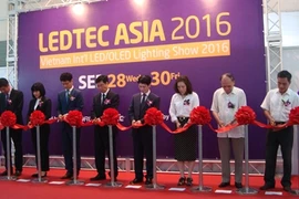 Ouverture de la 5e expo internationale LEDTEC ASIA 2016 à Hanoï