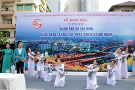 Expositions à Ho Chi Minh-Ville à l’occasion du 30 avril et du 1er mai