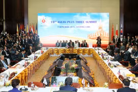 Le PM aux Sommets entre l'ASEAN et ses partenaires