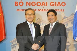 Entretien entre Pham Binh Minh et le ministre thaïlandais des Affaires étrangères