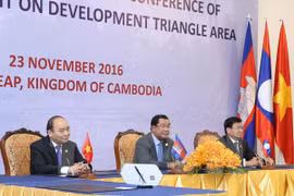 CLV : le Vietnam plaide pour une coopération tripartite accrue