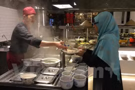 Le « pho » du Vietnam présenté en Malaisie