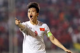 AFF Suzuki Cup : Công Vinh brille, le Vietnam du bon pied