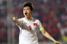 AFF Suzuki Cup : Công Vinh brille, le Vietnam du bon pied
