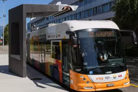 Une délégation du Comité du Parti de Hanoi en visite en Suisse