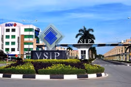 Singapour est le 3e investisseur au Vietnam