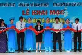 Exposition sur Hoàng Sa et Truong Sa à Quang Tri