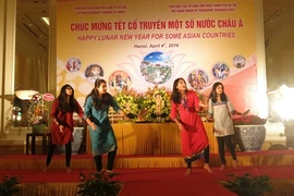 Célébration du Nouvel An theravada à Hanoi
